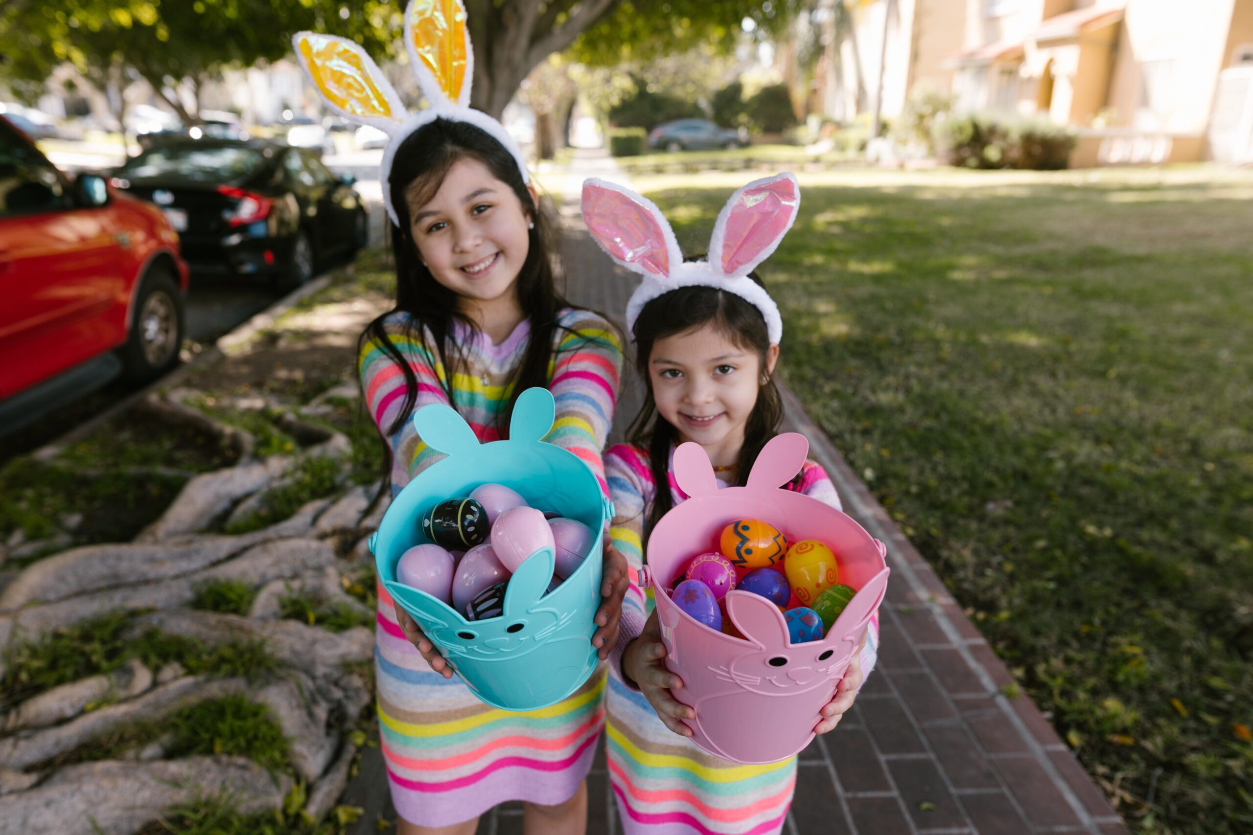50+ Easter Basket Stuffers that your kids will LOVE! - Your Modern
