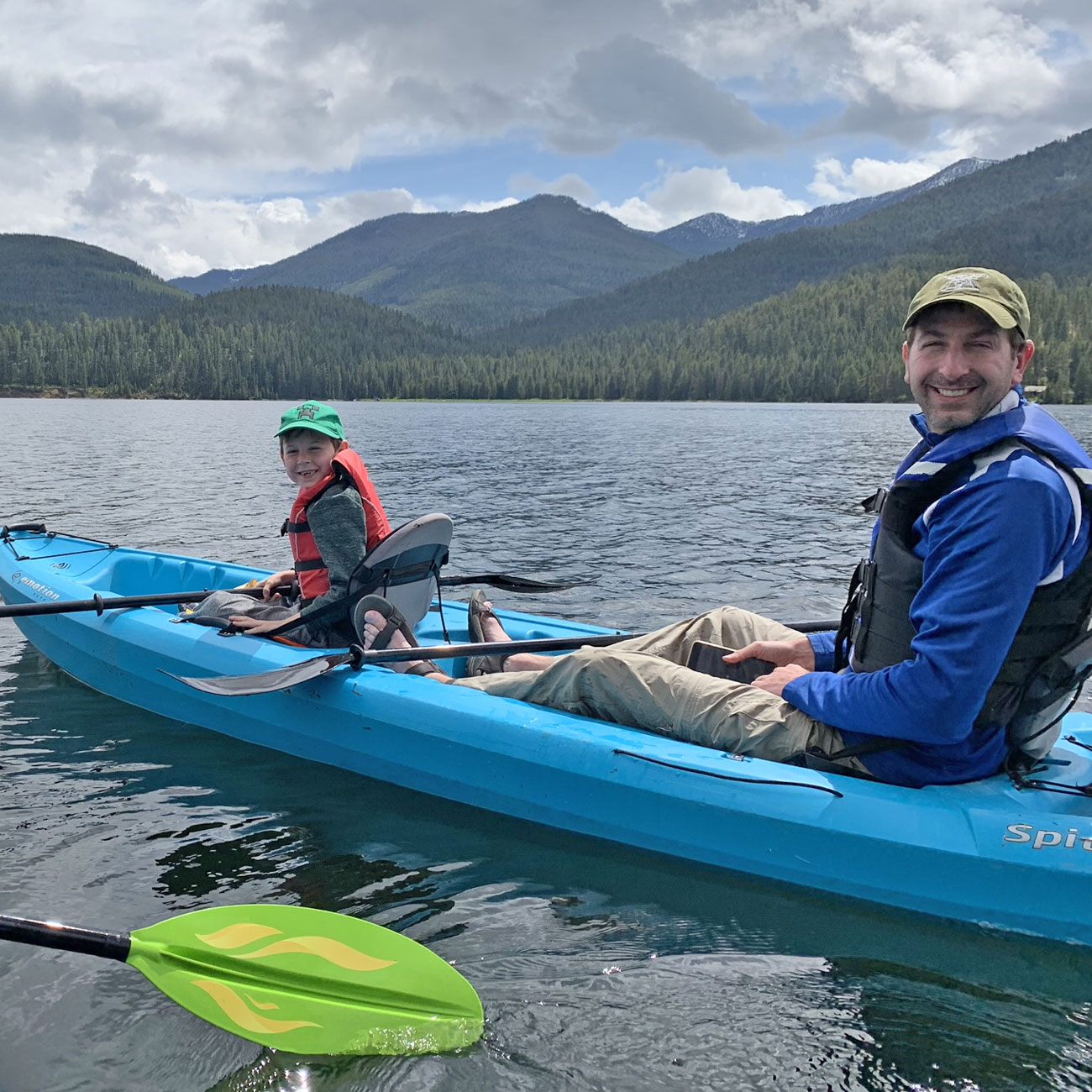 hebgen-lake-philly-family-explores-father-son-kayak