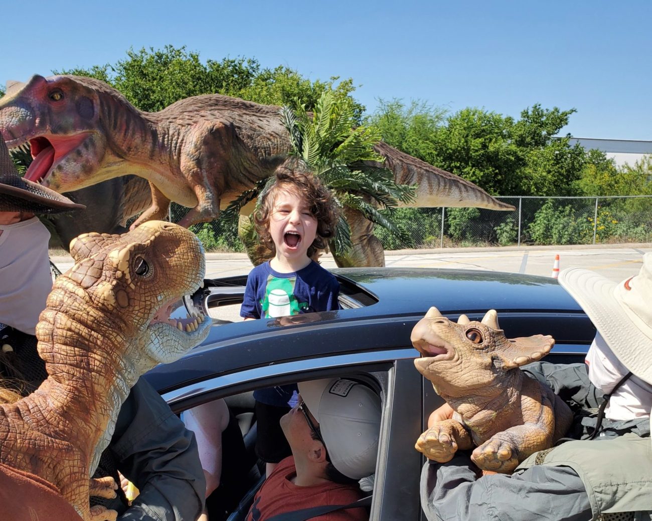 Jurassic Quest Brings DriveThru Dinosaur Adventure to Philly