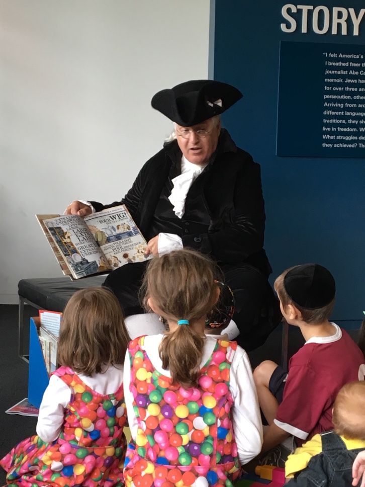 Family Fun at the Weitzman_Reading with Ben (1)