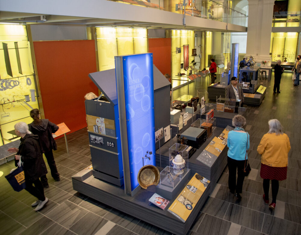 Philly Holiday Experience Free Museum Day Philadelphia Family Magazine