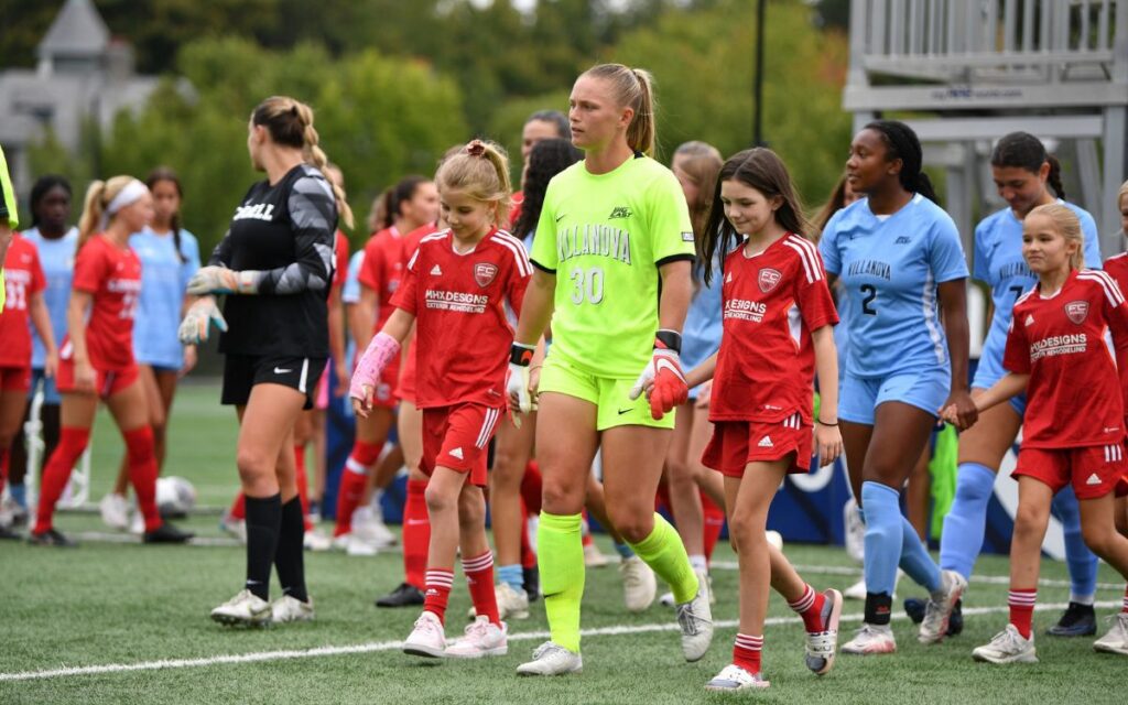 villanova-womens-soccer-girls-youth-camp-1